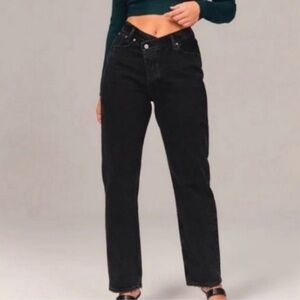 Abercrombie & Fitch Black High-Rise Straight Jeans